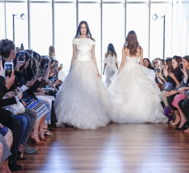 Rivini bahar 2017 Gelin Koleksiyonu