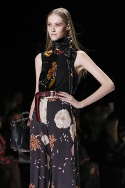 Desigual runway show