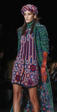 Desigual runway show