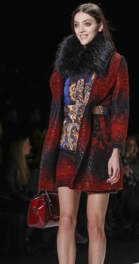 Desigual runway show