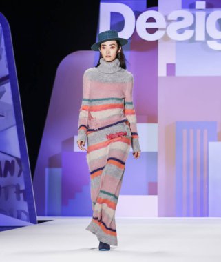 Desigual runway show