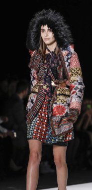 Desigual runway show