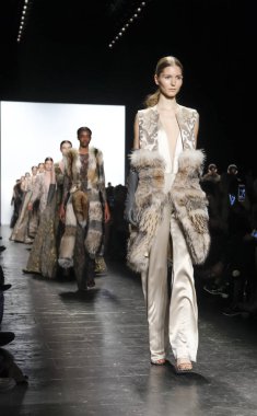 Dennis Basso pist gösteri