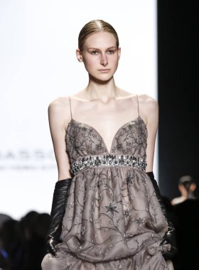 Dennis Basso pist gösteri