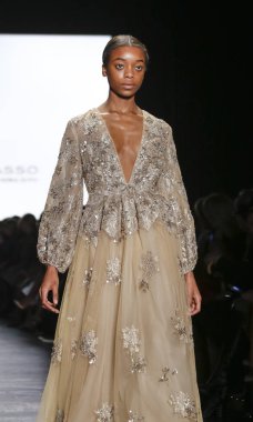 Dennis Basso pist gösteri