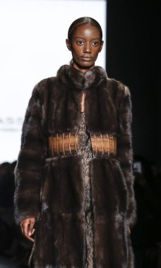 Dennis Basso pist gösteri