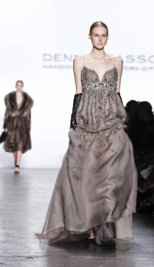 Dennis Basso pist gösteri