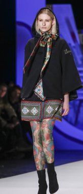Desigual runway show