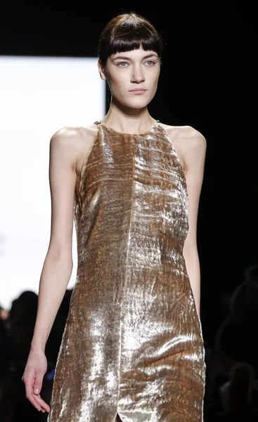 Dennis Basso pist gösteri