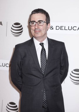 komedyen John Oliver