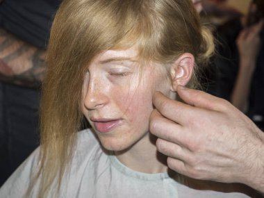 Monique Lhuillier pist gösteri