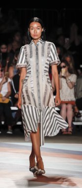 Chrisyian Siriano pist gösteri