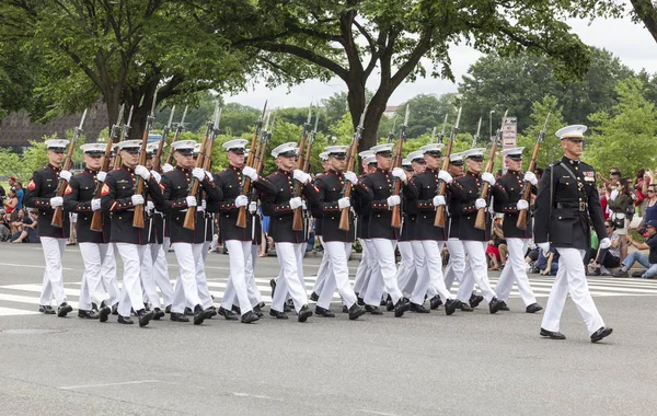 Parade zum Volkstrauertag — Stockfoto