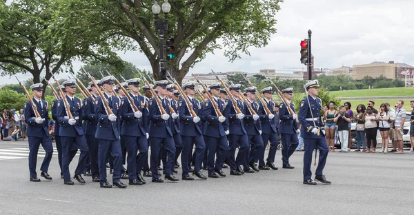 Parade zum Volkstrauertag — Stockfoto