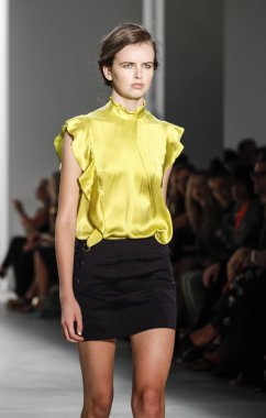 Marissa Webb pist gösteri