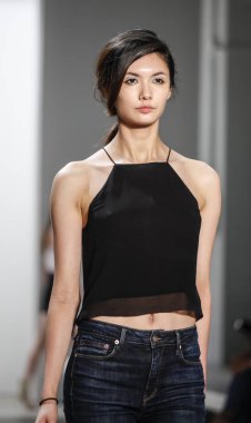 Marissa Webb pist gösteri