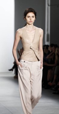 Marissa Webb pist gösteri