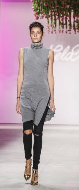 Lela Rose pist gösteri