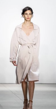 Marissa Webb pist gösteri