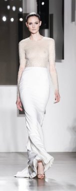 Pamella Roland pist gösteri