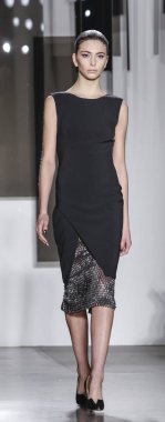 Pamella Roland pist gösteri