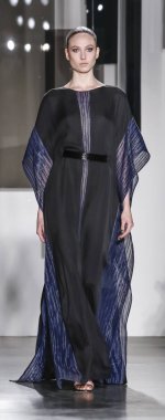 Pamella Roland pist gösteri