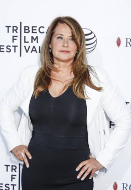 aktrist Lorraine Bracco