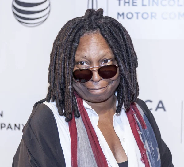 Oyuncu Whoopi Goldberg