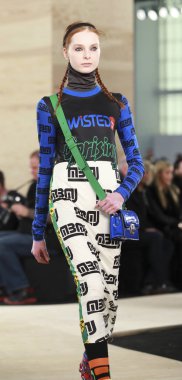 marc jacobs tarafından