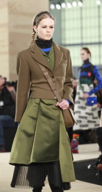 marc jacobs tarafından