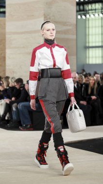 marc jacobs tarafından