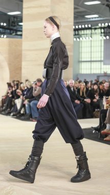 marc jacobs tarafından