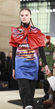 marc jacobs tarafından