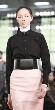 marc jacobs tarafından