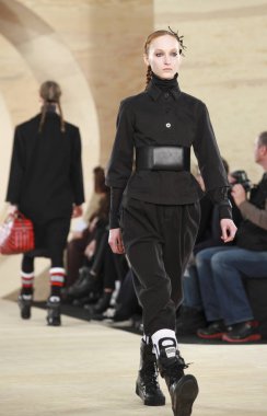 marc jacobs tarafından