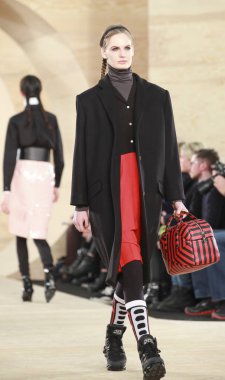 marc jacobs tarafından