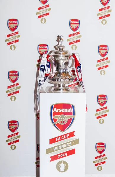 İlk anıtsal Cannon olay