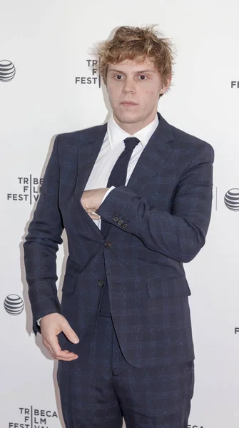 Actor Evan Peters — Stock Photo, Image