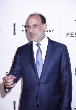 Yönetmen Nick Sandow