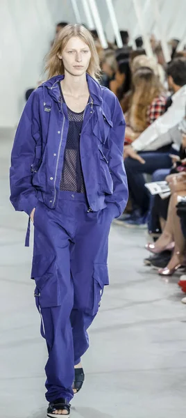Моделі на Lacoste моди шоу — стокове фото