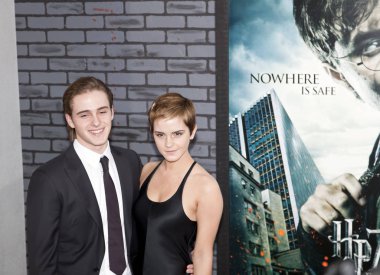  Alex Watson, Emma Watson