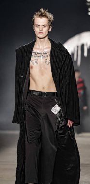 Rochambeau Fw17 pist gösteri