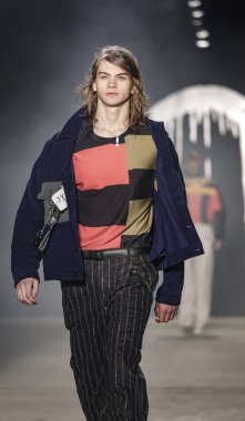 Rochambeau Fw17 pist gösteri