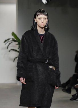 Palmiers du Mal defilesi