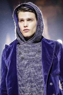 Mens Joseph Abboud Fw 2017 koleksiyonu
