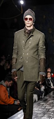 John Varvatos Fw17 pist gösteri
