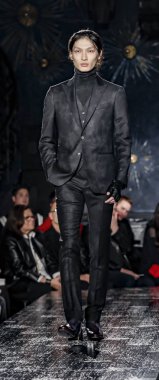 John Varvatos Fw17 pist gösteri