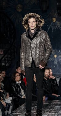 John Varvatos Fw17 pist gösteri