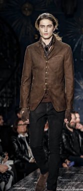 John Varvatos Fw17 pist gösteri