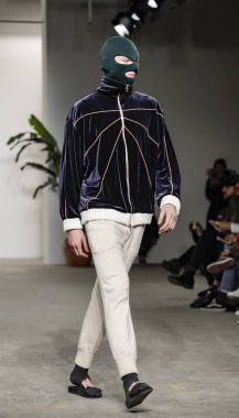 Palmiers du Mal defilesi